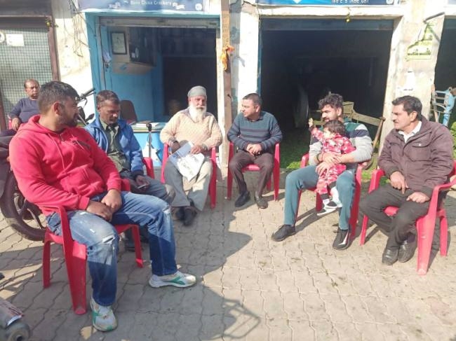 लोग बोले-वादे पूरा करने वाला हो नेता
