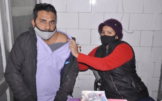152 पाजिटिव, 41 हजार ने लगवाया टीका