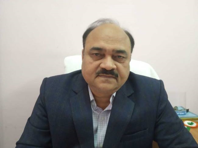 बोर्ड परीक्षा की तैयारी अधूरी, नहीं दूर हुई आपत्तियां