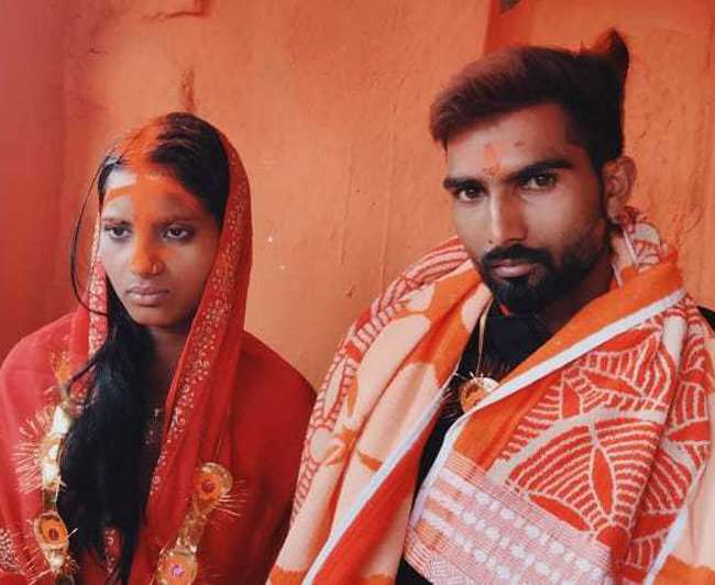 प्रेमिका से मिलने झारखंड से बिहार आ पहुंचा प्रेमी, प्यार के आगोश में खोए थे दोनों, ग्रामीणों की पड़ी नजर, गूंजी शहनाई