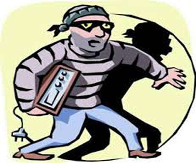 सीतामढ़ी स्थित परसौनी थाना क्षेत्र के भगवानपुर गांव में डकैती
