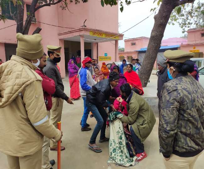महिला अस्पताल में टीका लगने के बाद नवजात की मौत, परिजनों का हंगामा