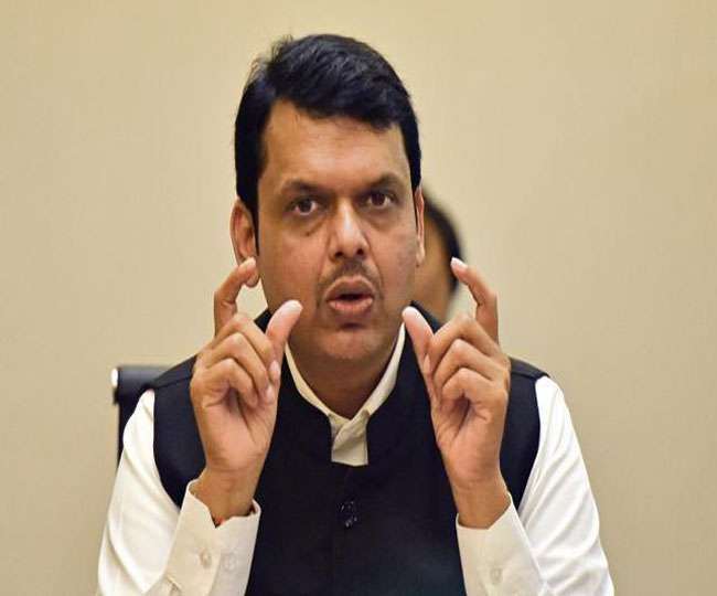 SC में 12 भाजपा विधायकों का निलंबन रद होने पर देवेंद्र फडणवीस ने जतायी खुशी, कहा- निर्णय का स्वागत