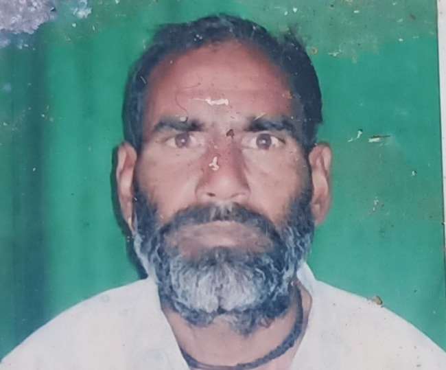 लखनऊ में अधेड़ की गला काटकर हत्या, मौके से शराब की बोतलें और चिलम बरामद