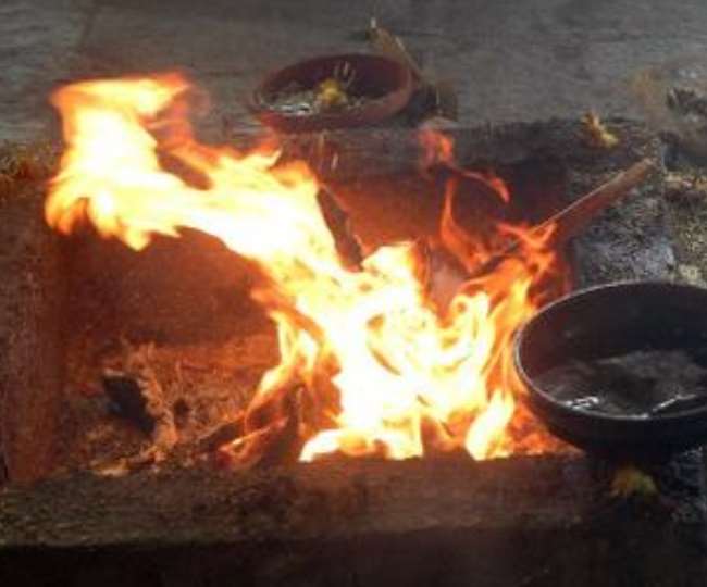 ट्रायल में कोरोना संक्रमण रोकने में सफल रही हर्बल धूप, जानें किन जड़ी बूटियों को मिलाकर की गई है तैयार