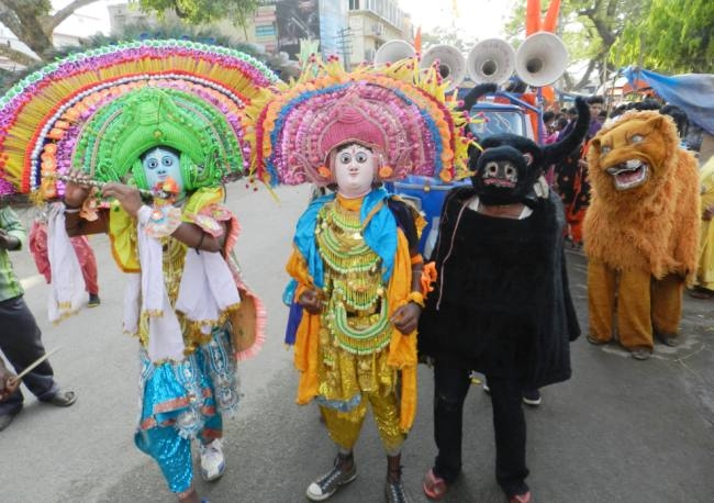 विशाल पालकी यात्रा से साईंमय हो गया चाईबासा