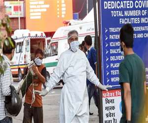 यदि स्वास्थ्य ढांचा बेहतर होता तो भी अधिक कोरोना मरीजों का बोझ अस्पताल सह नहीं पाता।