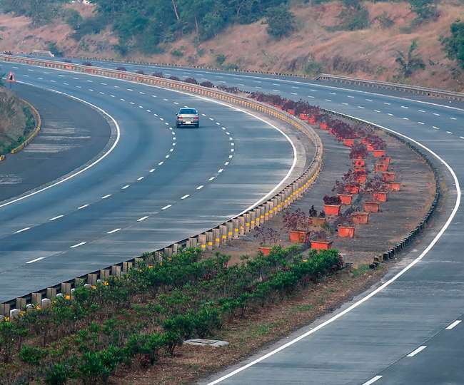 दिल्ली की तीन सड़कों का 23.96 करोड़ से होगा कायाकल्प, सरकार से मिली मंजूरी