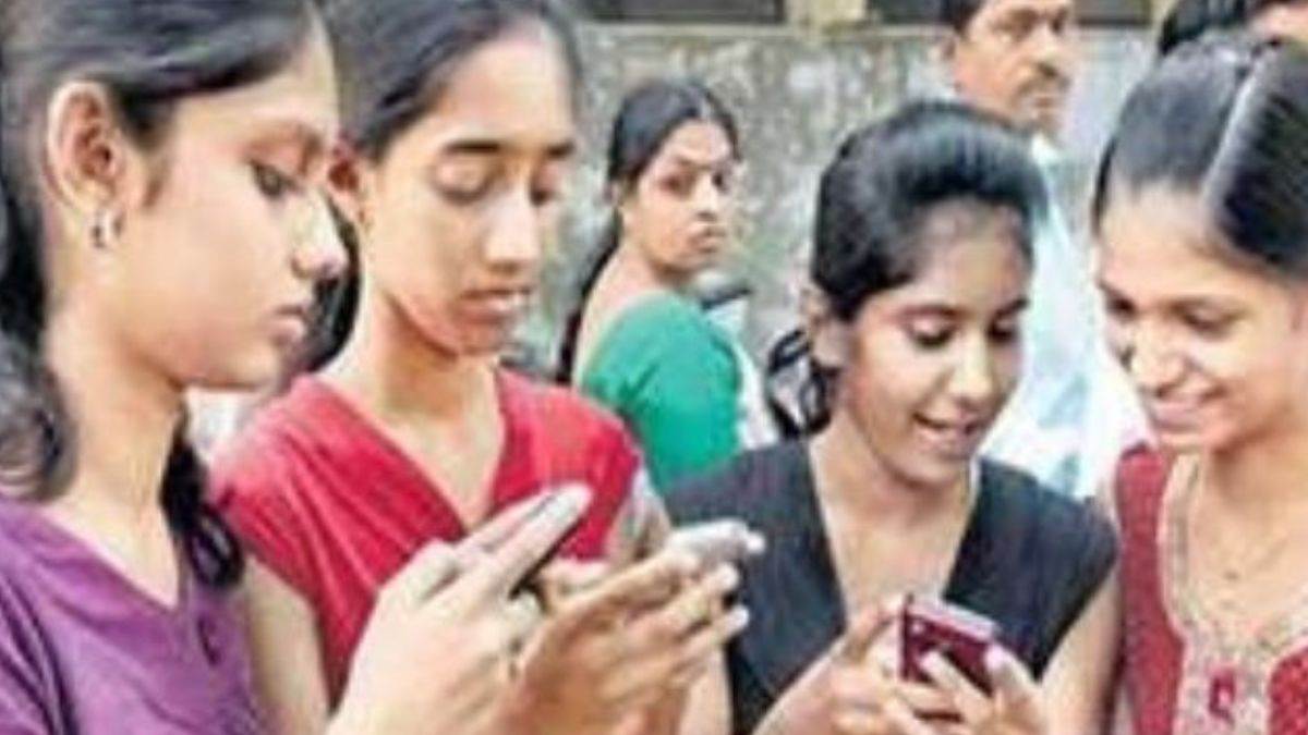 Punjab Board 12th Result 2022: पंजाब बोर्ड इंटरमीडिएट में इन स्टूडेंट्स ने किया टॉप, यहां देखें लिस्ट