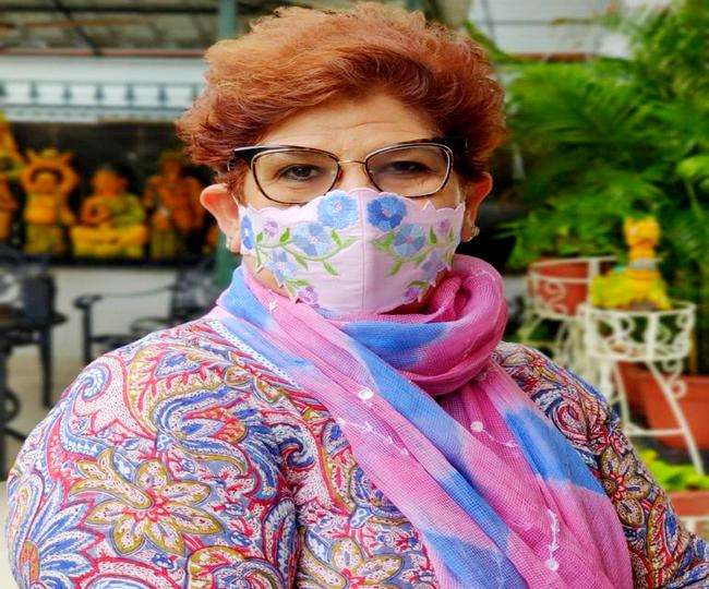 मेयर मैडम के डायमंड और डिजायनर मास्क चर्चा में, अधिकारियों की पत्नियां भी कर रही डिमांड