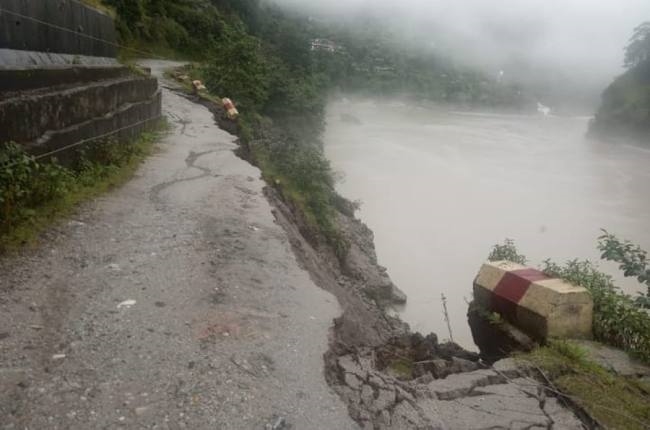 छिरकिला बांध में समाई तवाघाट-सोबला-दारमा सड़क