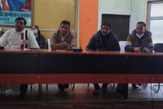 हर गतिविधि पर रखनी होगी सतर्क निगाह