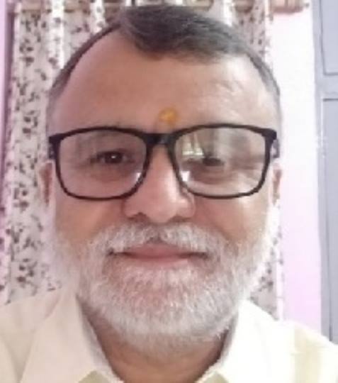 बारिश से खेतों में भरा पानी, फसल हुई खराब