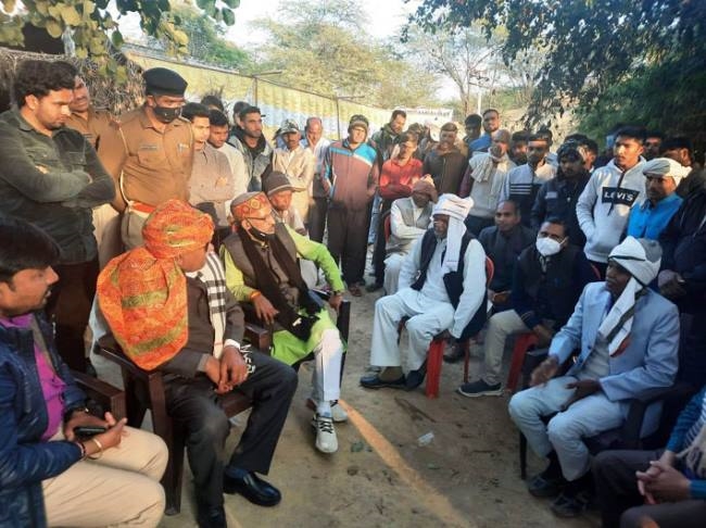 भाजपा अपनी रिपोर्ट कार्ड व विकास के नाम पर वोट मांग रही है : ओम प्रकाश यादव