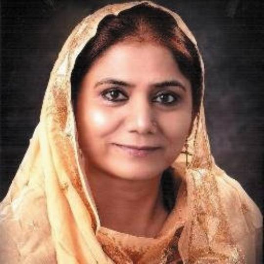 एक दशक बाद दो पूर्व डीजीपी की पत्नियां आमने-सामने