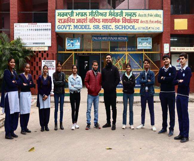 चंडीगढ़ के सरकारी स्कूल की छात्राओं का गाना यू-ट्यूब पर मचा रहा धमाल, शिक्षक ने तैयार किया ये रैप सॉन्ग