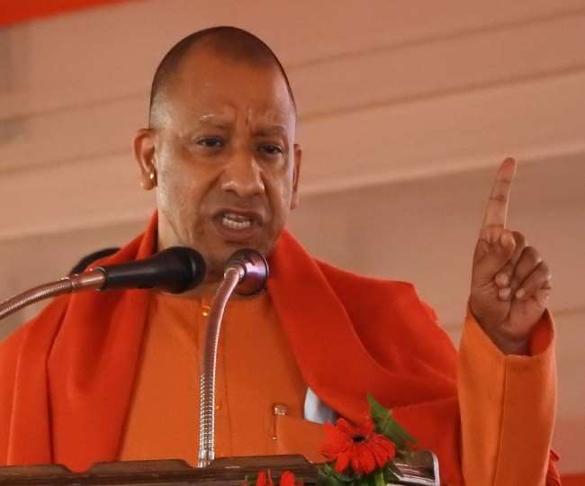 कार्यकर्ताओं से बोले सीएम योगी आदित्यनाथ, भाजपा सरकार में विकास का माडल बना उत्तर प्रदेश
