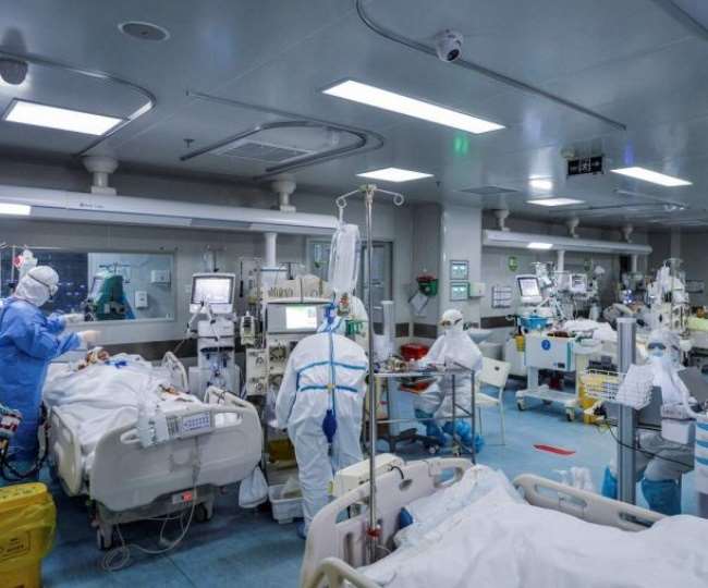 केरल में डरा रही कोरोना की रफ्तार, केंद्रीय स्वास्थ्य मंत्री ने किया आगाह, टीकाकरण का आंकड़ा 165.6 करोड़ के पार