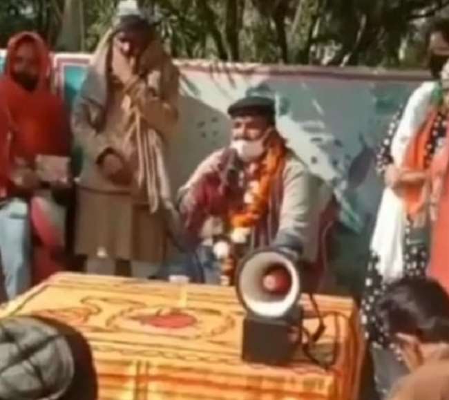 UP Chunav: भाजपा विधायक का वीडियो वायरल, बोले- दरवाजे-दरवाजे घूमें तो यह असंभव, वोट चाहे ना करो