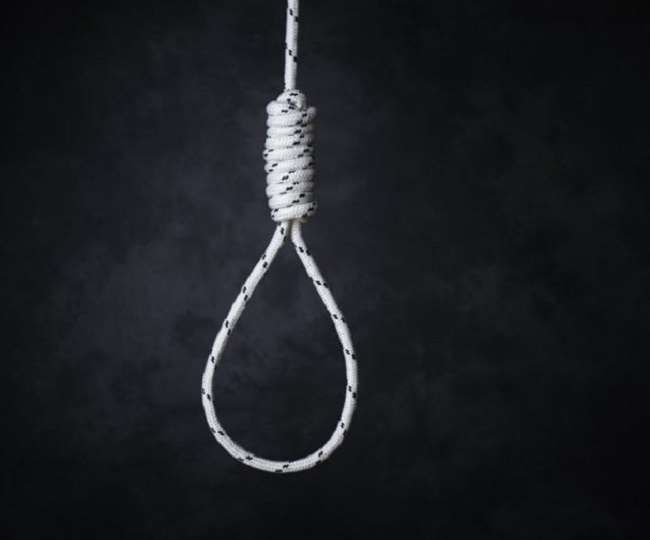 औरैया में शराब पीकर घर आए पति ने पत्नी को पीटा, फिर कमरे में जाकर लगा ली फांसी