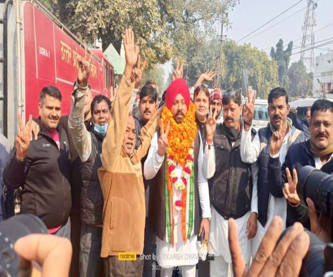 यूपी इलेक्शन 2022: कैंट से कांग्रेस प्रत्याशी दिलप्रीत और सरोजनी नगर से रुद्रदमन सिंह ने किया नामांकन