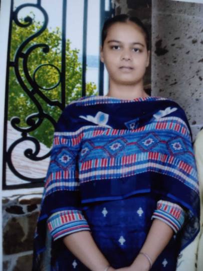 कर्जे से परेशान था पूर्व सैनिक का परिवार, सल्फास निगली, पत्नी-बेटी समेत सास की मौत