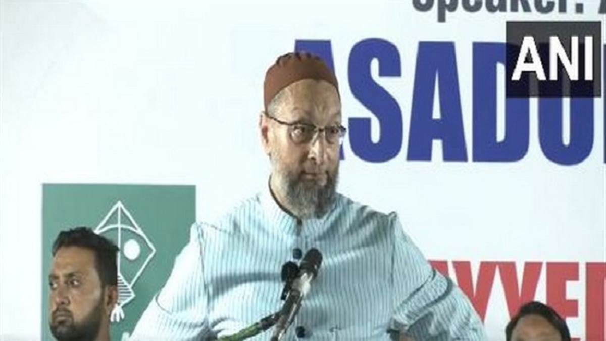 Maharashtra News: AIMIM प्रमुख असदुद्दीन ओवैसी ने BJP-RSS पर साधा निशाना, शरद पवार को लेकर कही यह बात