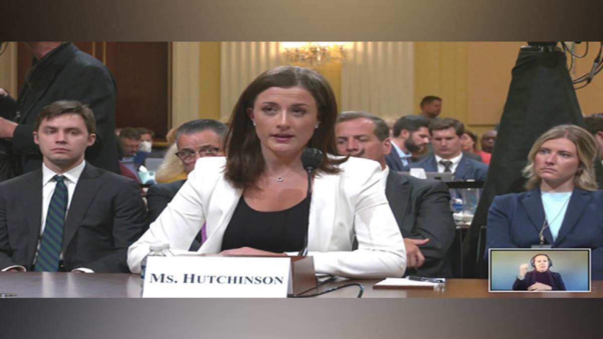 US Capitol Hill: व्हाइट हाउस की पूर्व सहयोगी ने कहा- कैपिटल हिल रैली में शामिल होना चाहते थे डोनाल्ड ट्रंप, पकड़ ली थी गाड़ी की स्टीयरिंग व्हील