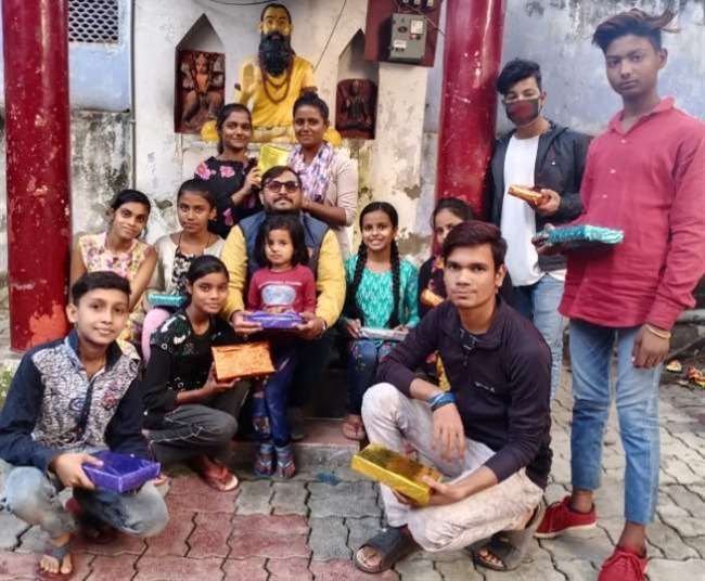 अंतरराष्ट्रीय फलक पर चमक रहे चबूतरा थियेटर के सितारे, लाॅस एंजिल्स से शंघाई तक धूम मचा रही लखनऊ के आशीष की फिल्म