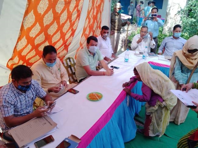 बाजपुर के बहुद्देशीय शिविर में हुआ समस्याओं का समाधान
