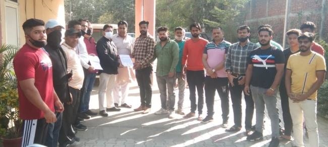 श्रीराम का पुतला जलाने वालों पर हो कार्रवाई