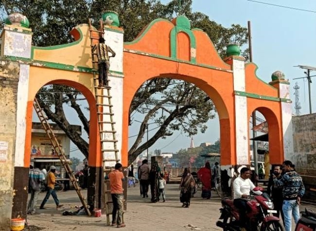 मार्गशीर्ष मेला की शुरू हुई तैयारी, झूले वालों ने डाला डेरा