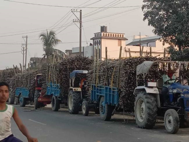 नहीं पूरा हो सका ओवरब्रिज का सपना, जाम से पुराना नाता अपना