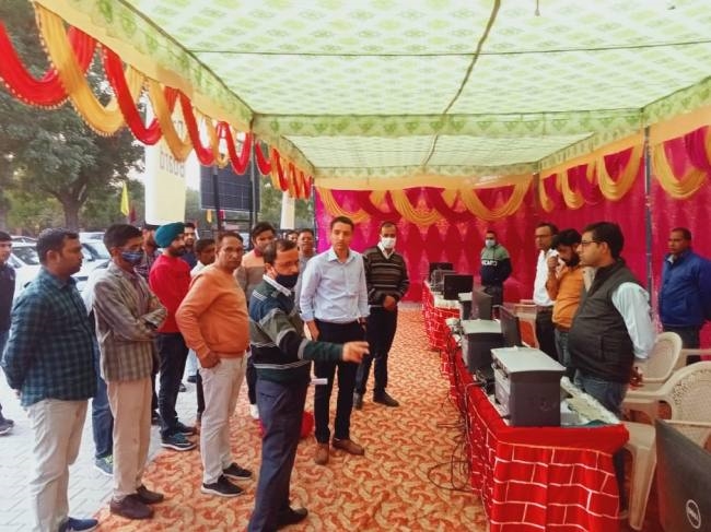 उपायुक्त अनीश यादव ने किया अंत्योदय ग्राम उत्थान मेला की तैयारियों का निरीक्षण