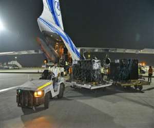 आयरलैंड और हांगकांग ने भारत को भेजे मेडिकल उपकरण, अमेरिका की तरफ से भी मदद जारी