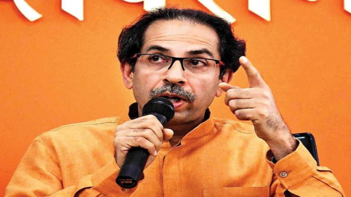 Maharashtra Crisis: 2019 में शुरू हुई महाभारत का लिखा गया आखिरी अध्याय, चंद मिनटों में ही शिवसेना ने टेक दिए घुटने