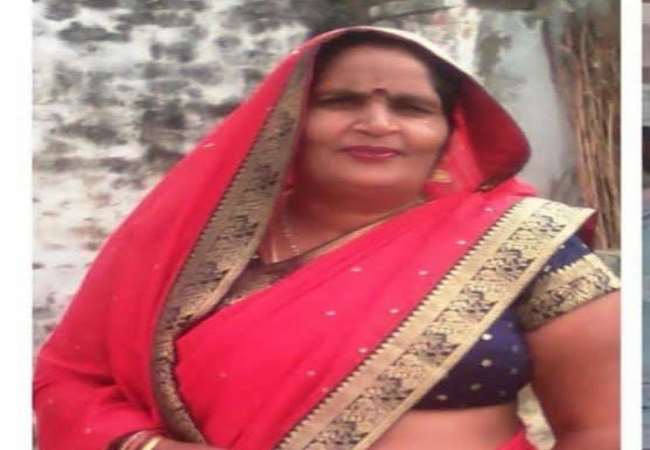 छत गिरने से महिला सुनीता देवी की मौत।