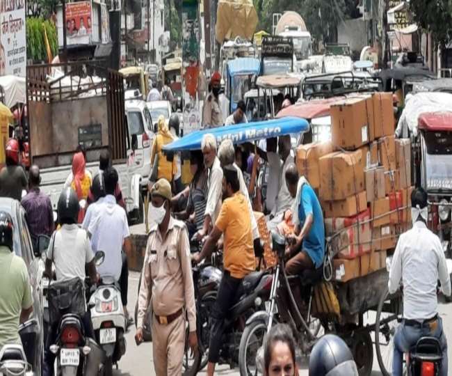 Rapid Rail: मेरठ में दिल्ली रोड पर रूट डायवर्जन,पहले ही दिन व्यवस्था धड़ाम, जाम से परेशान रहे लोग
