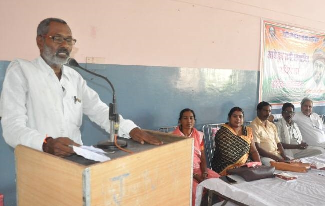 बिखराव की राह पर तो नहीं चल पड़ी जिला कांग्रेस