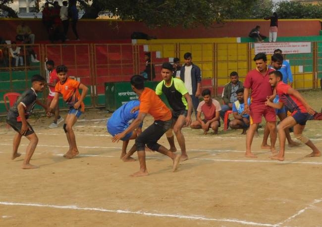 कबड्डी में बहादुरपुर, वालीबाल में साऊंघाट बना चैंपियन