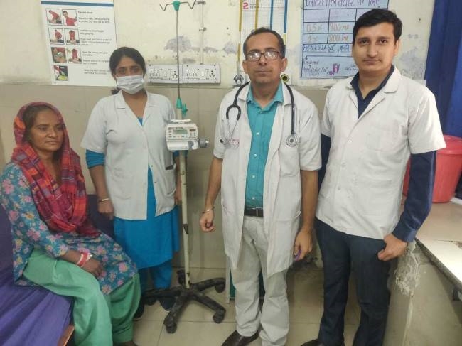 48 हजार रुपये का टीका लगाकर बचाई लकवा की मरीज की जान