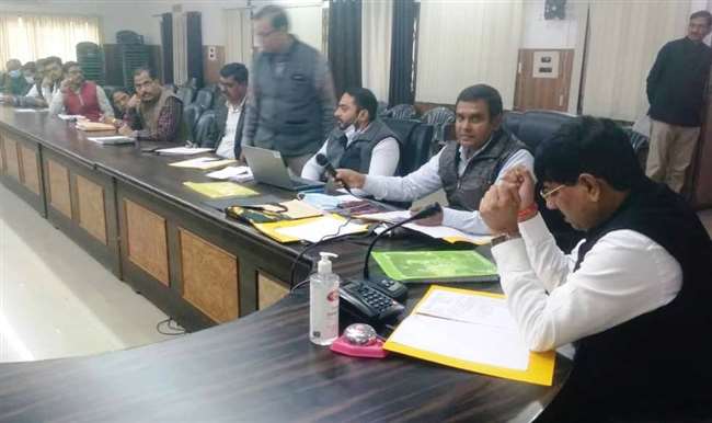 हाथरस के सलेमपुर औद्योगिक आस्थान में जल्द मिलेंगी सुविधाएं, जानिए विस्तार से