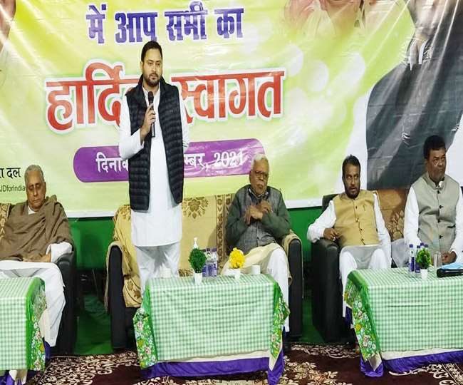 Bihar Politics: तेजस्वी बोले- सरकार हर मोर्चे पर फेल, नीति आयोग की रिपोर्ट भी तो यही कहती है