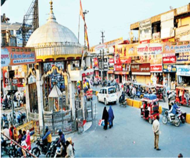 UP Election 2022: कोरोना की तीसरी लहर ने चुनावी रफ्तार पर लगाया ब्रेक