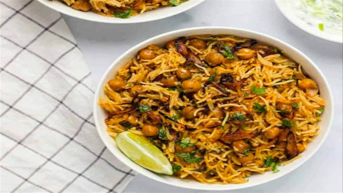 National Almond Day: हलवा, बर्फी से अलग आज बनाएंगे 'बादाम बिरयानी', जो है बेहद जायकेदार