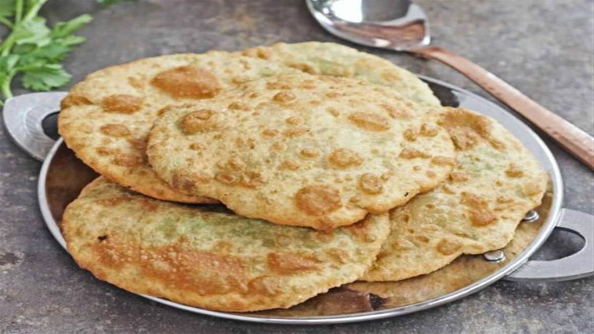 स्वाद में लाजवाब है 'टमाटर की कचौड़ी', लंच से लेकर स्नैक्स तक में कर सकते हैं सर्व