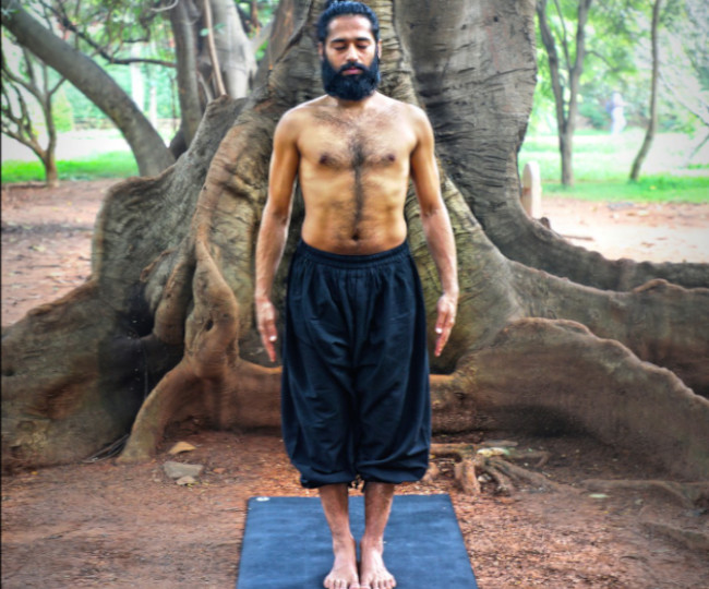 ताड़ासन (Pic credit- akshar yoga)