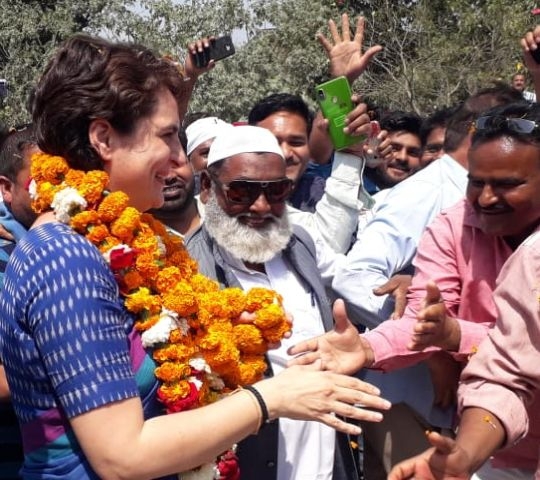 कांग्रेस महासचिव Priyanka Gandhi का अमेठी में कुछ ऐसा रहा अंदाज, देखें तस्वीरें