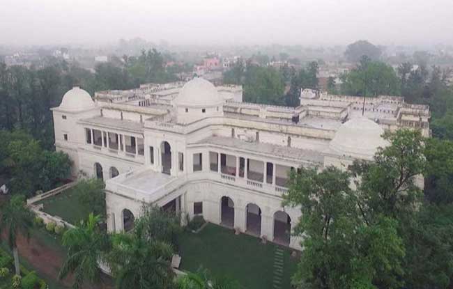 800 करोड़ के ‘पटौदी पैलेस’ में मना तैमूर अली खान का जन्मदिन, जानें क्यों खास है ये महल