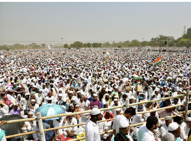 'दीन बचाओ-देश बचाओ' सम्मेलन में नफरत के खिलाफ उठी आवाज, देखें तस्वीरें...